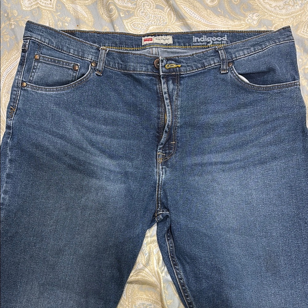 Indigo Relaxed Blue Jeans with Lived-In Look